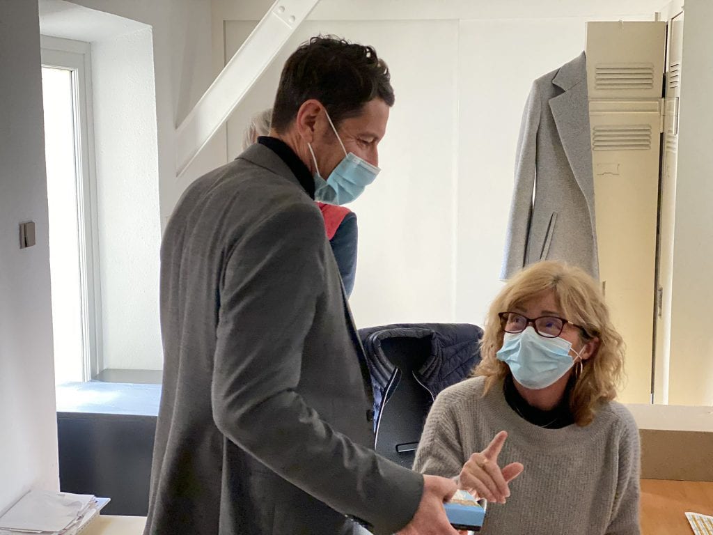 Visite des centres d'appels et de vaccination, un an après leur ouverture — illustration 1