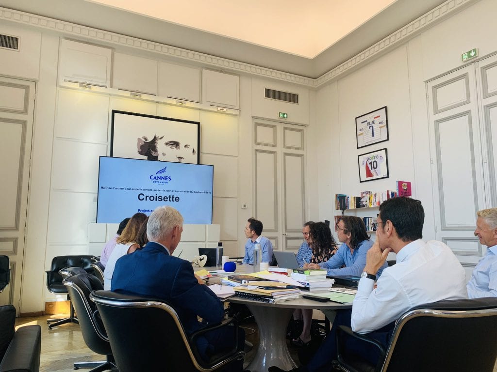 Séance de travail sur l'embellissement, la sécurisation et la modernisation de la Croisette en Mairie de Cannes — illustration 1