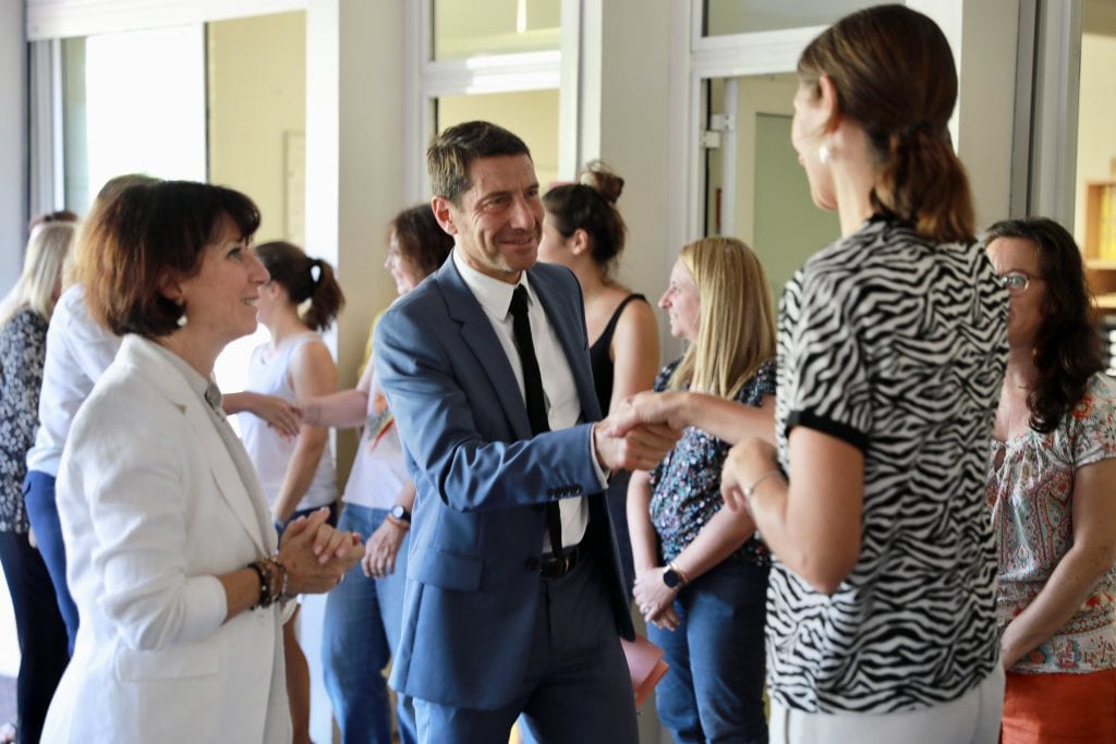 Première nationale : la Mairie de Cannes et le ministère de l’Éducation nationale signent une convention pour renforcer le soutien aux élèves en situation de handicap — illustration 1