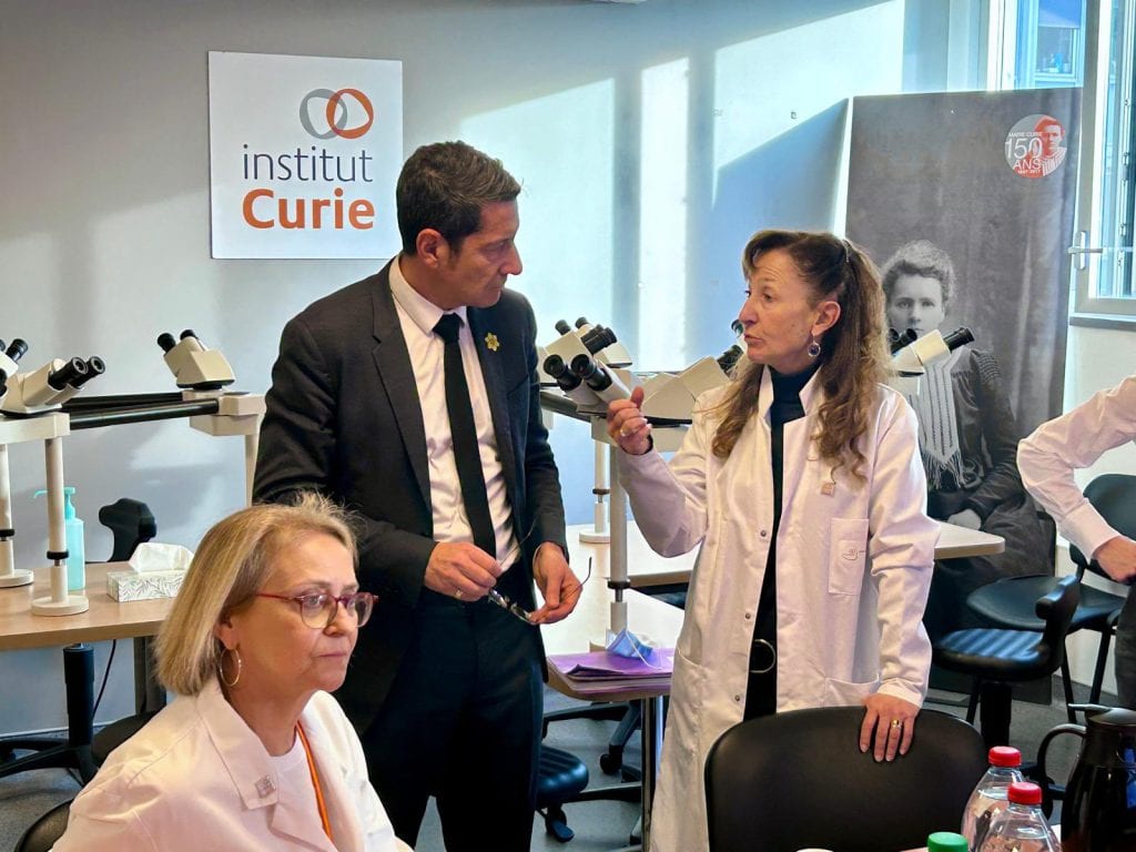 Débat, visites de l'Institut Curie et du Généthon : David Lisnard a organisé une journée sur la thématique de la santé — illustration 1
