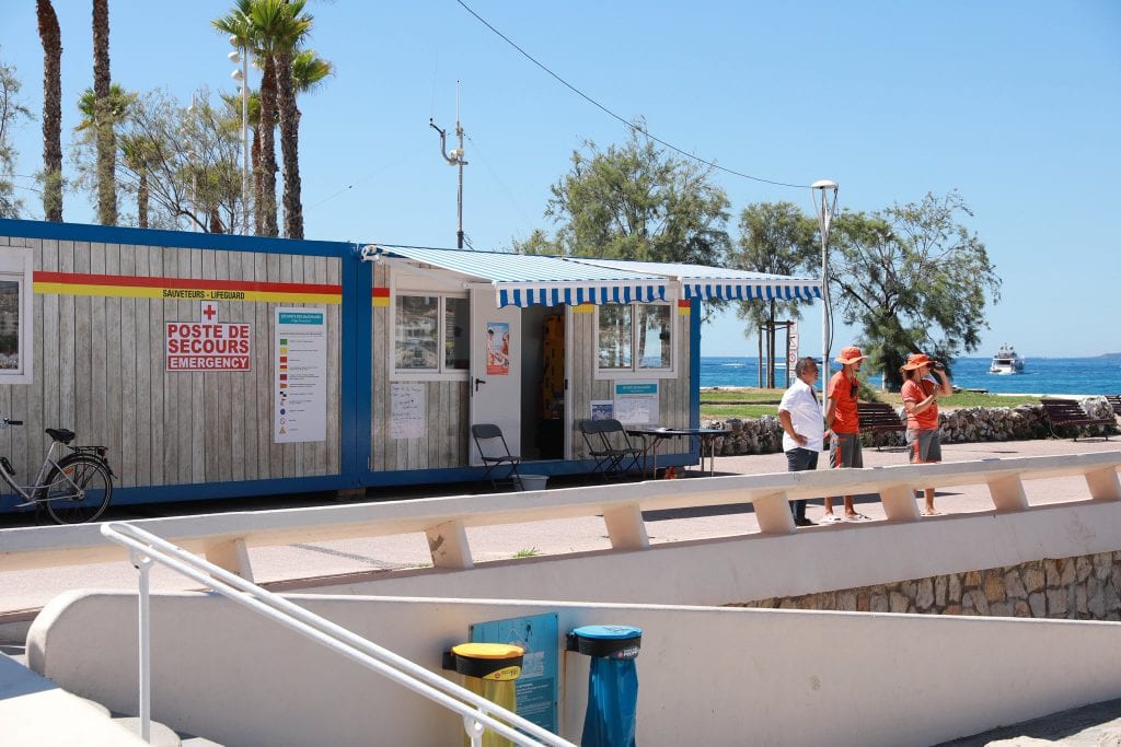 Cannes : David Lisnard en tournée sur les postes de secours des plages — illustration 1
