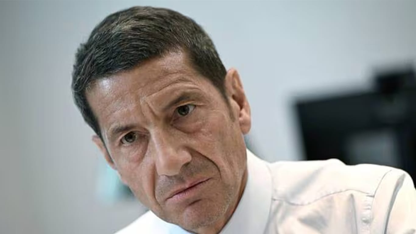 « La solution, ce serait d’annoncer une présidentielle pour juin »