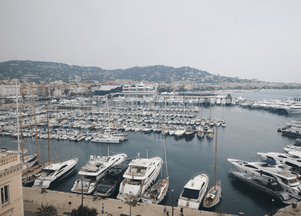 La Ville de Cannes consolide sa trajectoire financière vertueuse — illustration 1