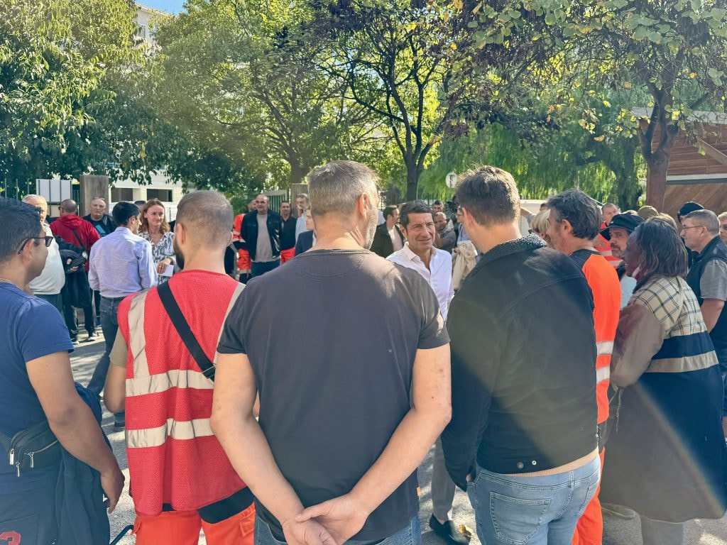 David Lisnard auprès des agents de la Propreté Urbaine de Cannes — illustration 1