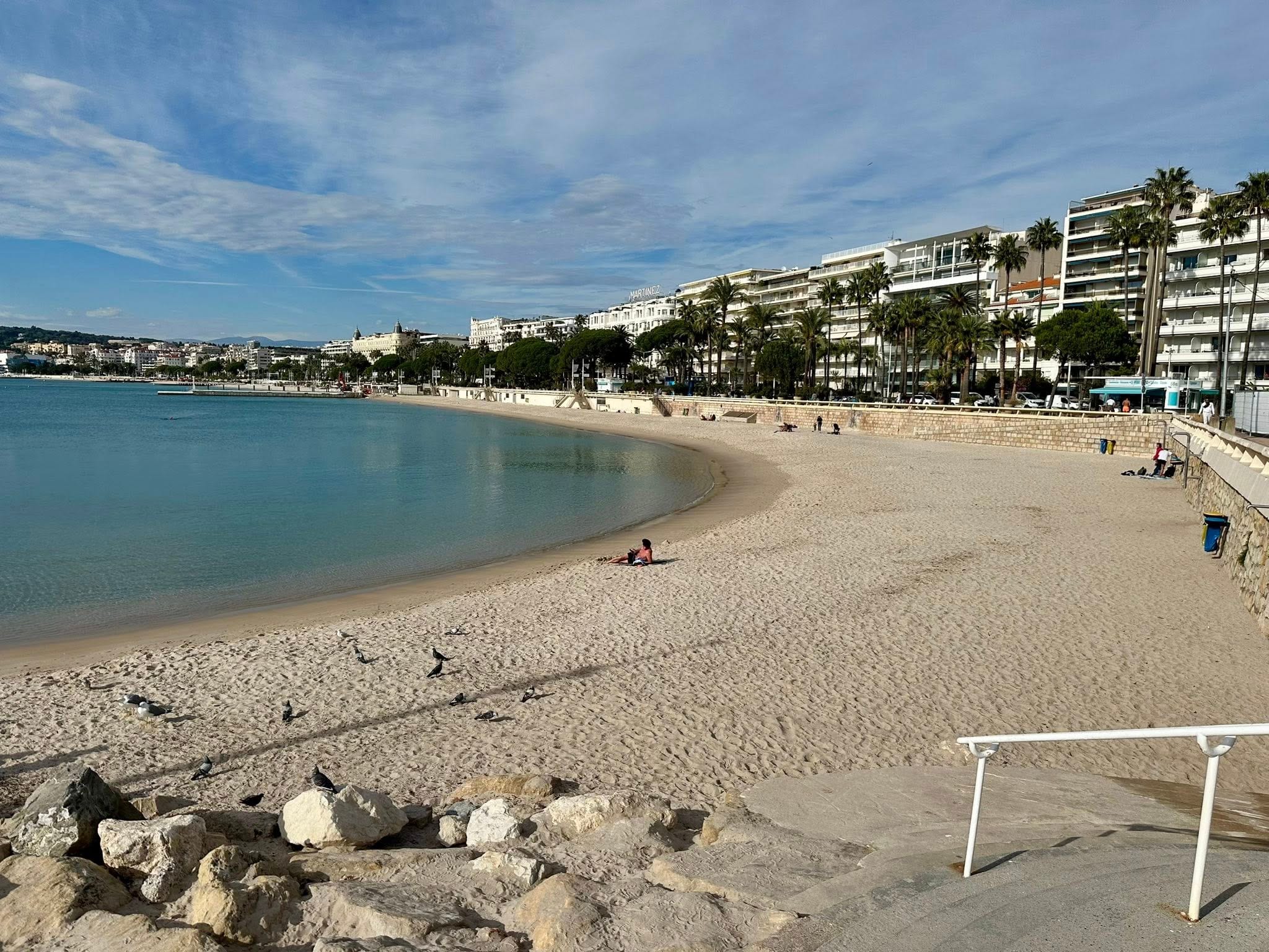 Cannes agrandit ses plages publiques : un équilibre retrouvé sur le littoral