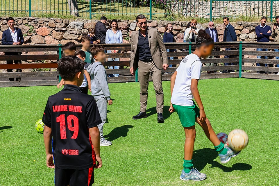 Le city stade du Riou retrouve des couleurs